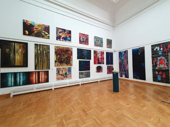  Salon Bożonarodzeniowy 2022 ZPAP , Joanna Banek pokazała obraz  w Pałacu Sztuki na Salonie Bożonarodzeniowym. 